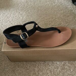 Steve Madden Black Sandals, size 7